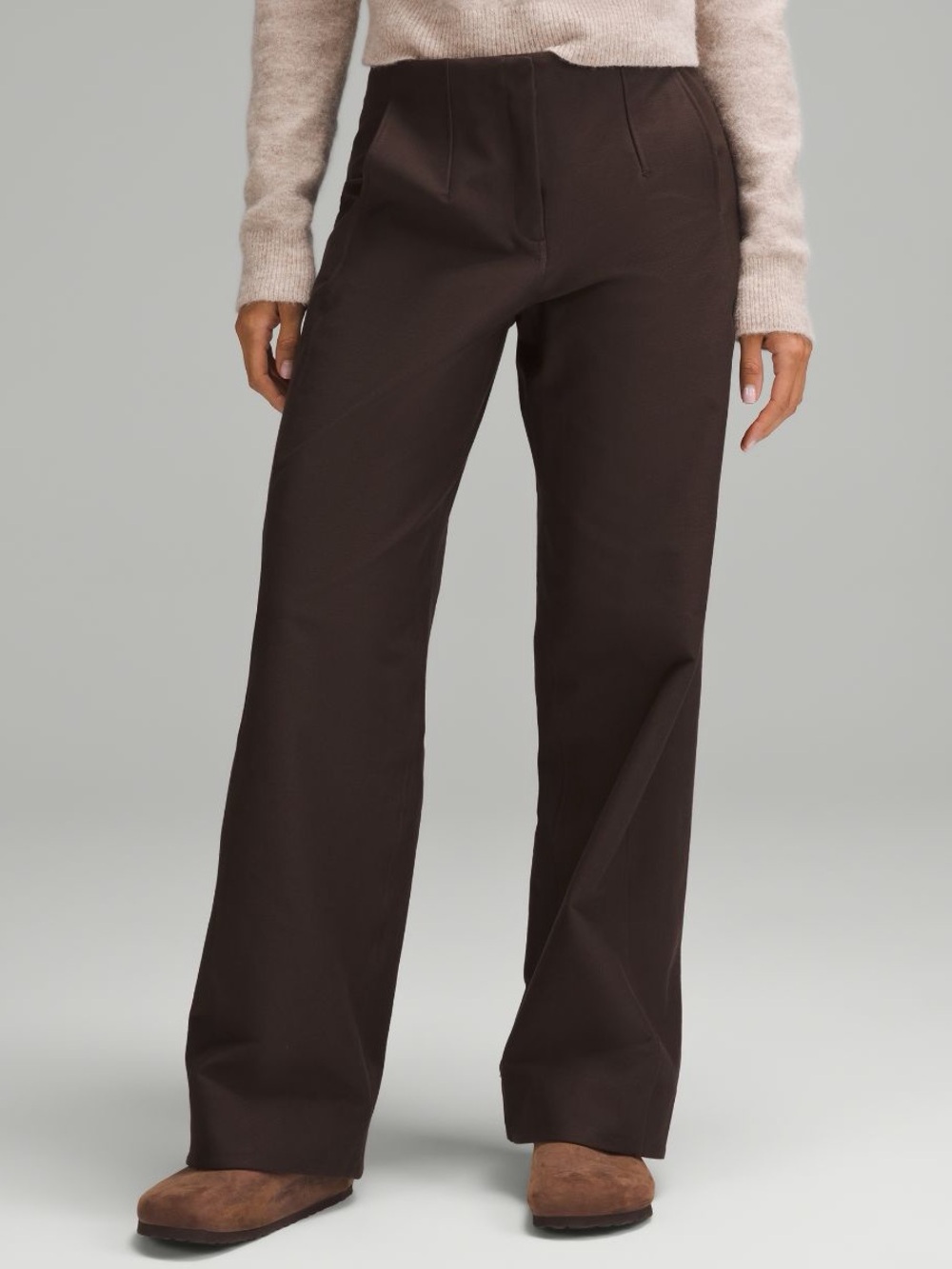 Lululemon Utilitech Relaxed-Fit Mid-Rise Trouser in espresso